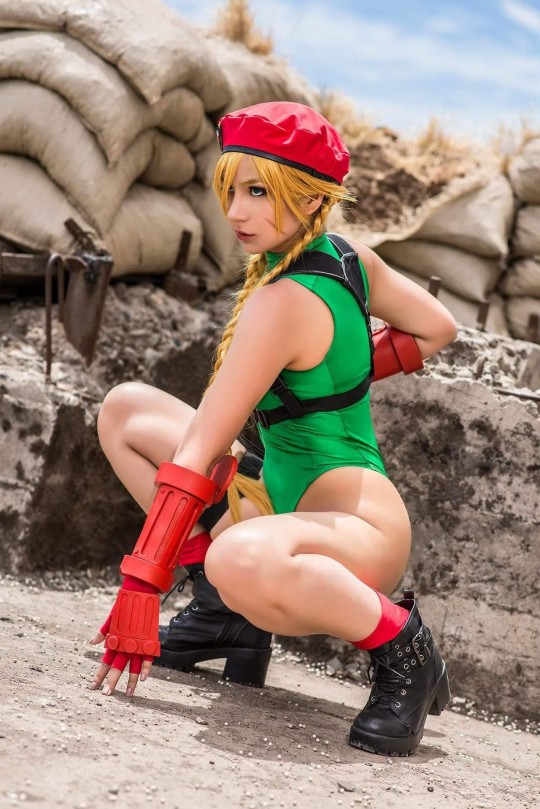 Cammy Cosplay.